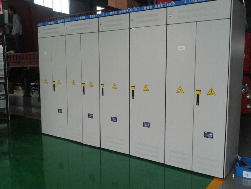機(jī)房配電柜、配電箱在安裝時(shí)應(yīng)該注意哪些問題？